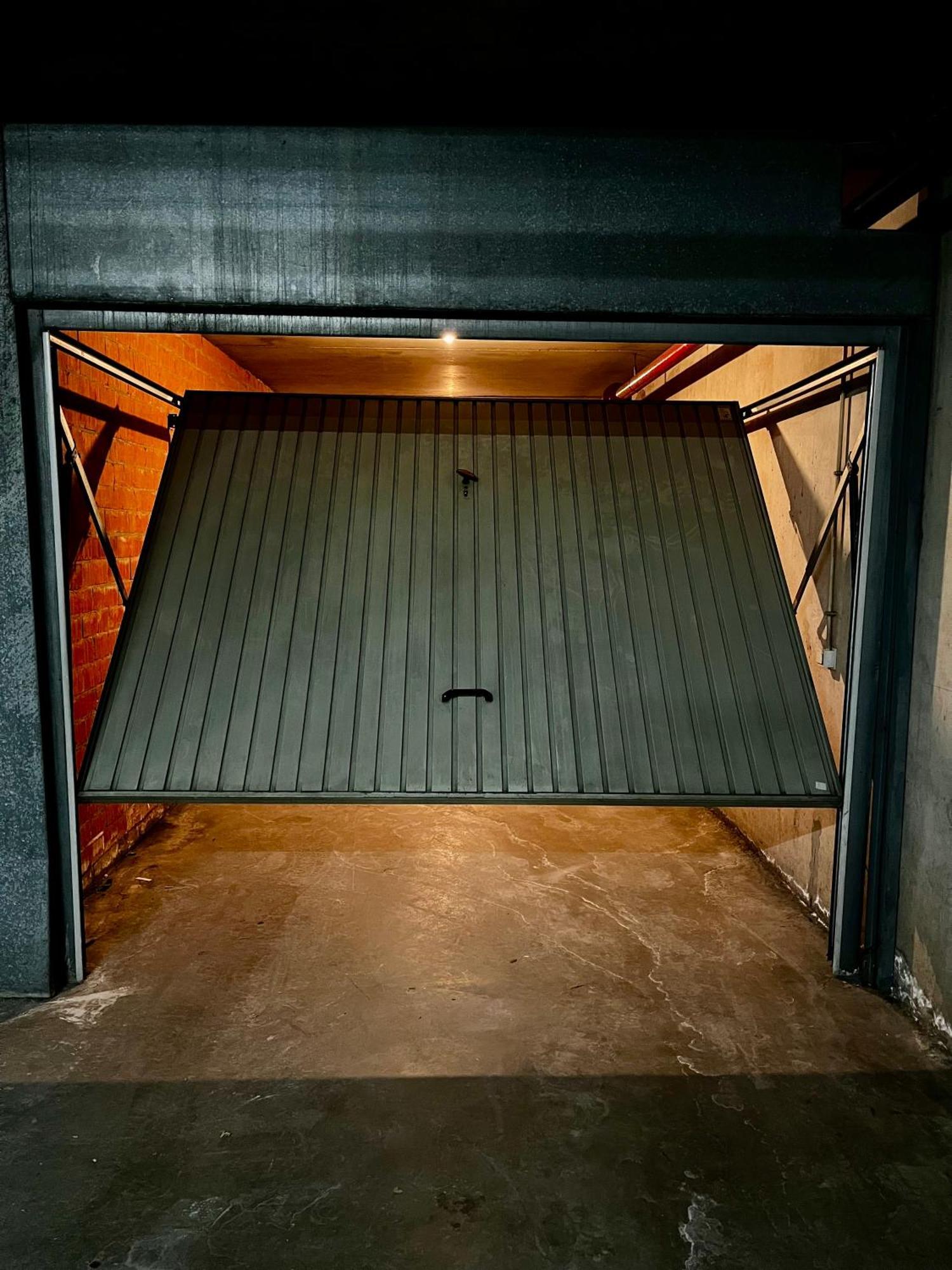 Big Apartment With Parking In Αμβέρσα Εξωτερικό φωτογραφία