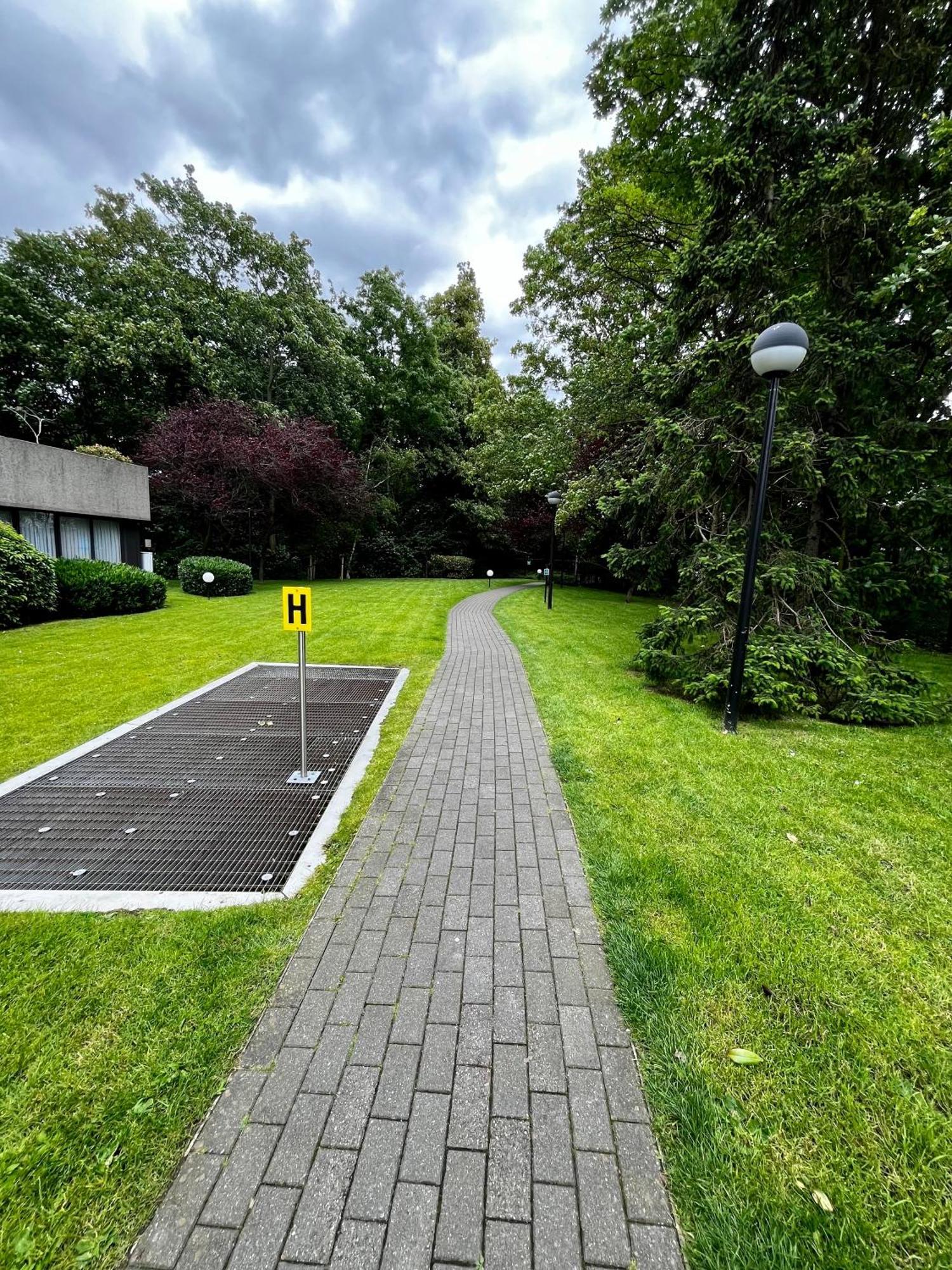 Big Apartment With Parking In Αμβέρσα Εξωτερικό φωτογραφία
