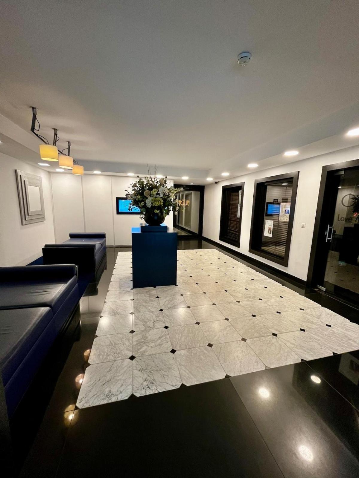 Big Apartment With Parking In Αμβέρσα Εξωτερικό φωτογραφία