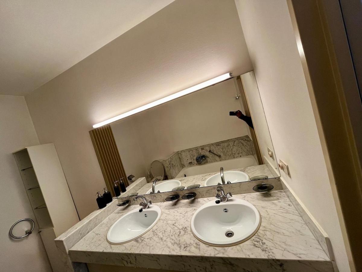 Big Apartment With Parking In Αμβέρσα Εξωτερικό φωτογραφία