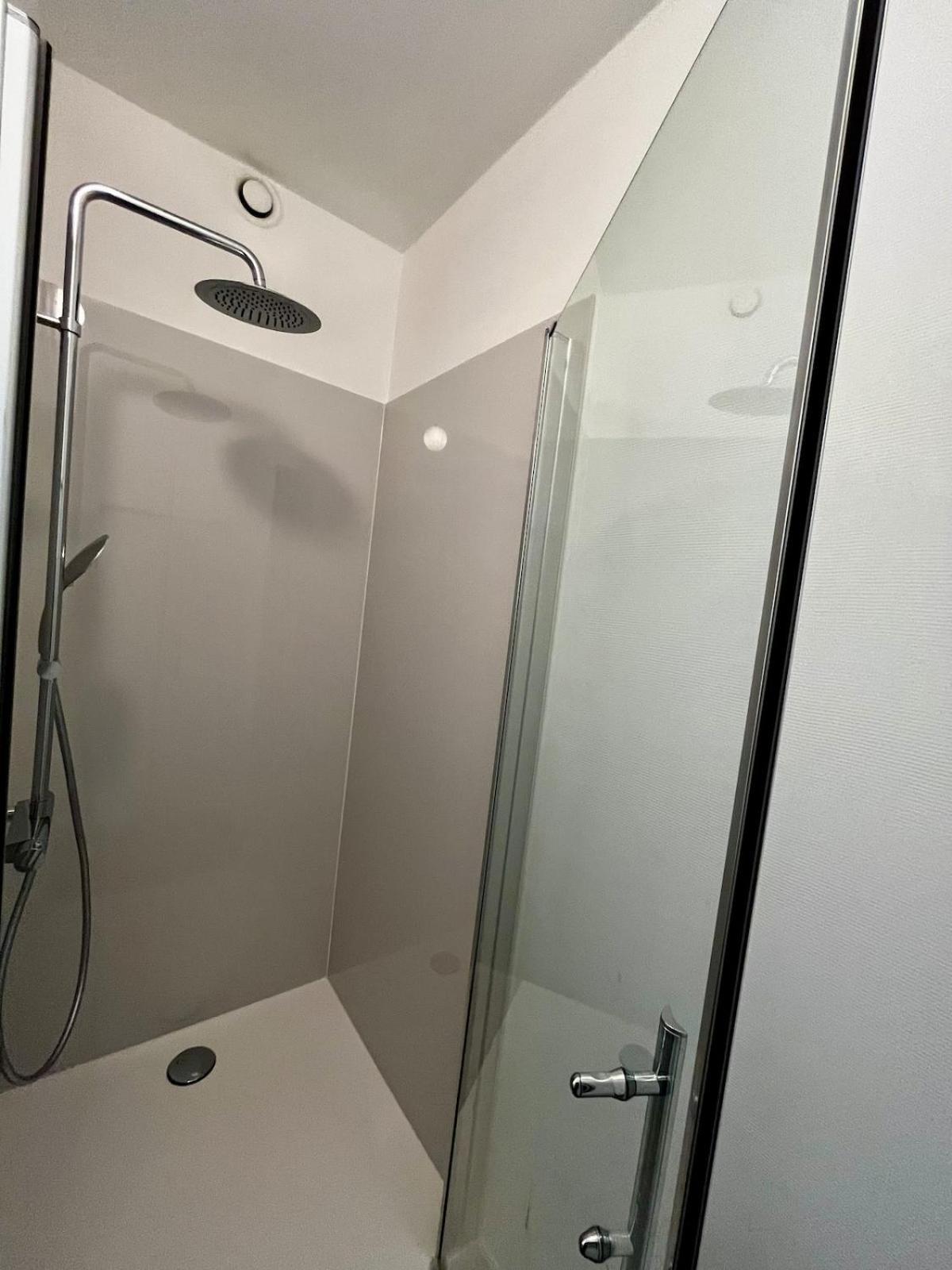 Big Apartment With Parking In Αμβέρσα Εξωτερικό φωτογραφία